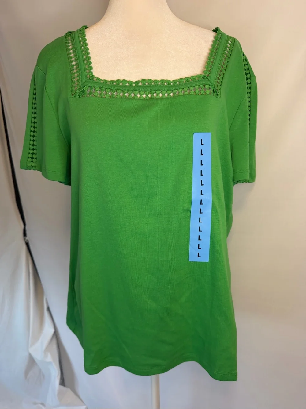 Kelly Green Square-Neck Open Pattern Crochet Look Trim Women's Top